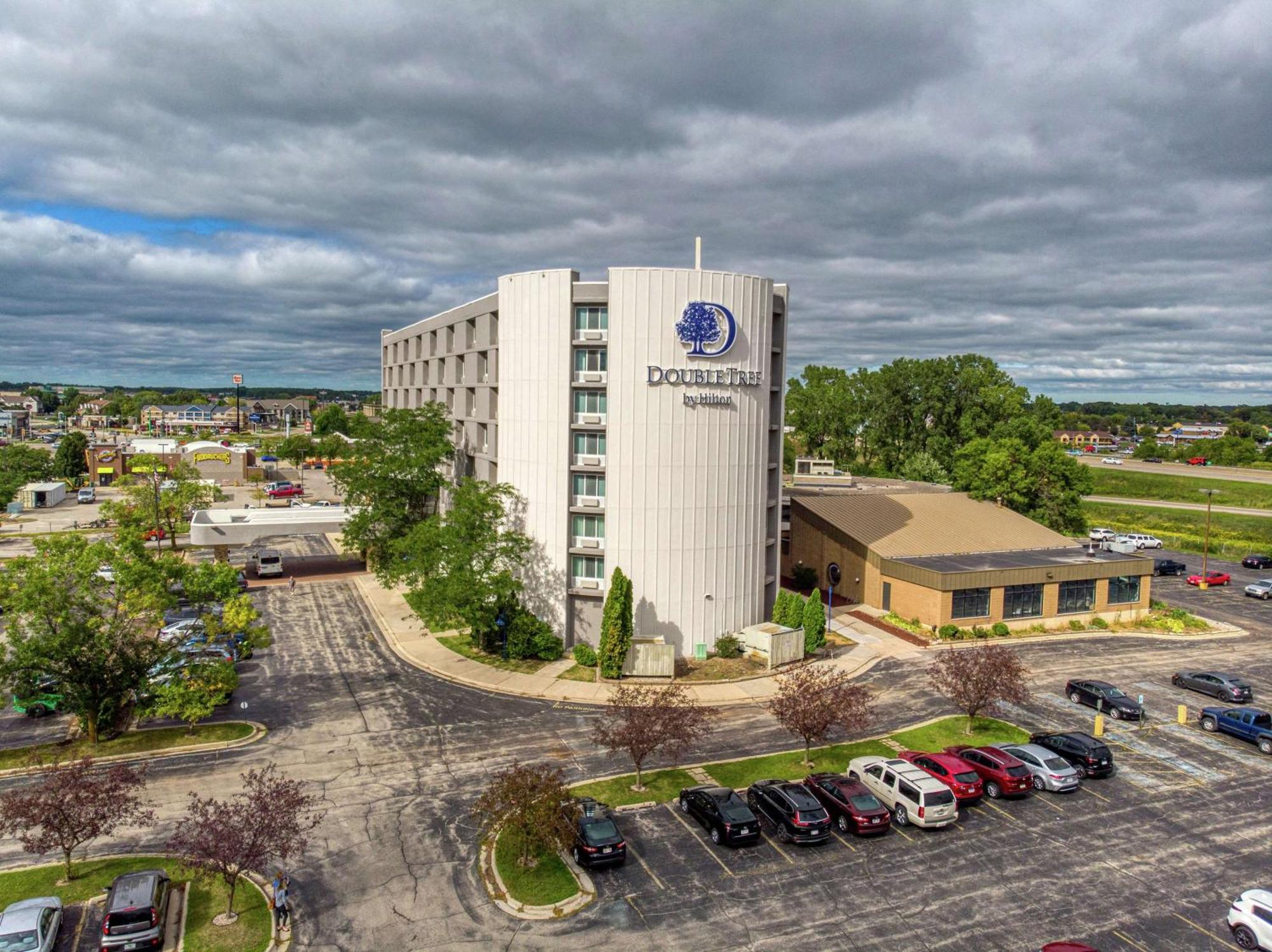 Doubletree By Hilton Appleton, Wi Hotel Exterior photo